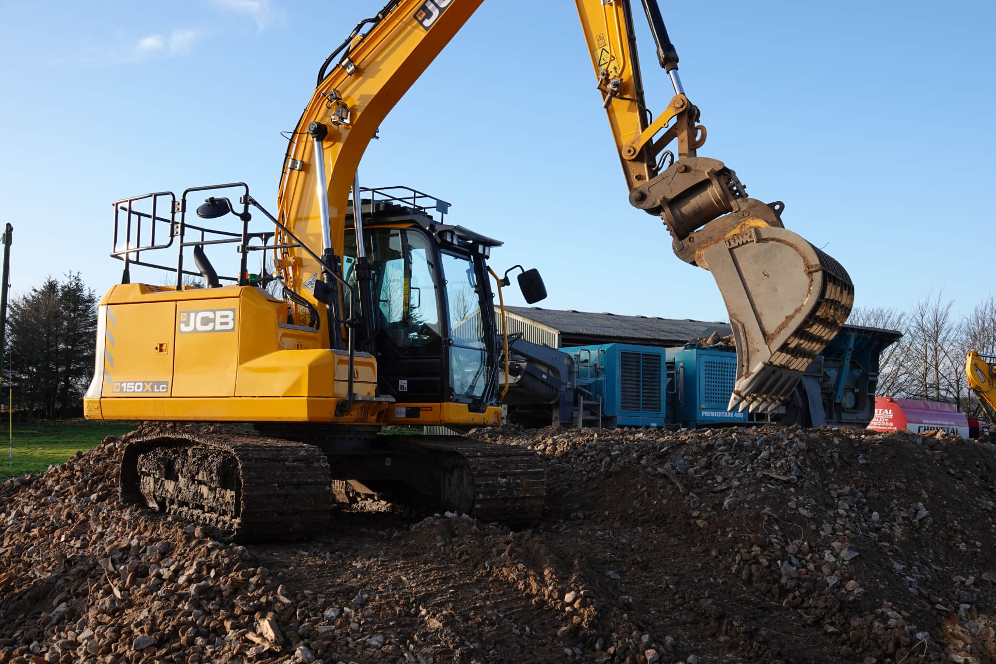 Excavator01